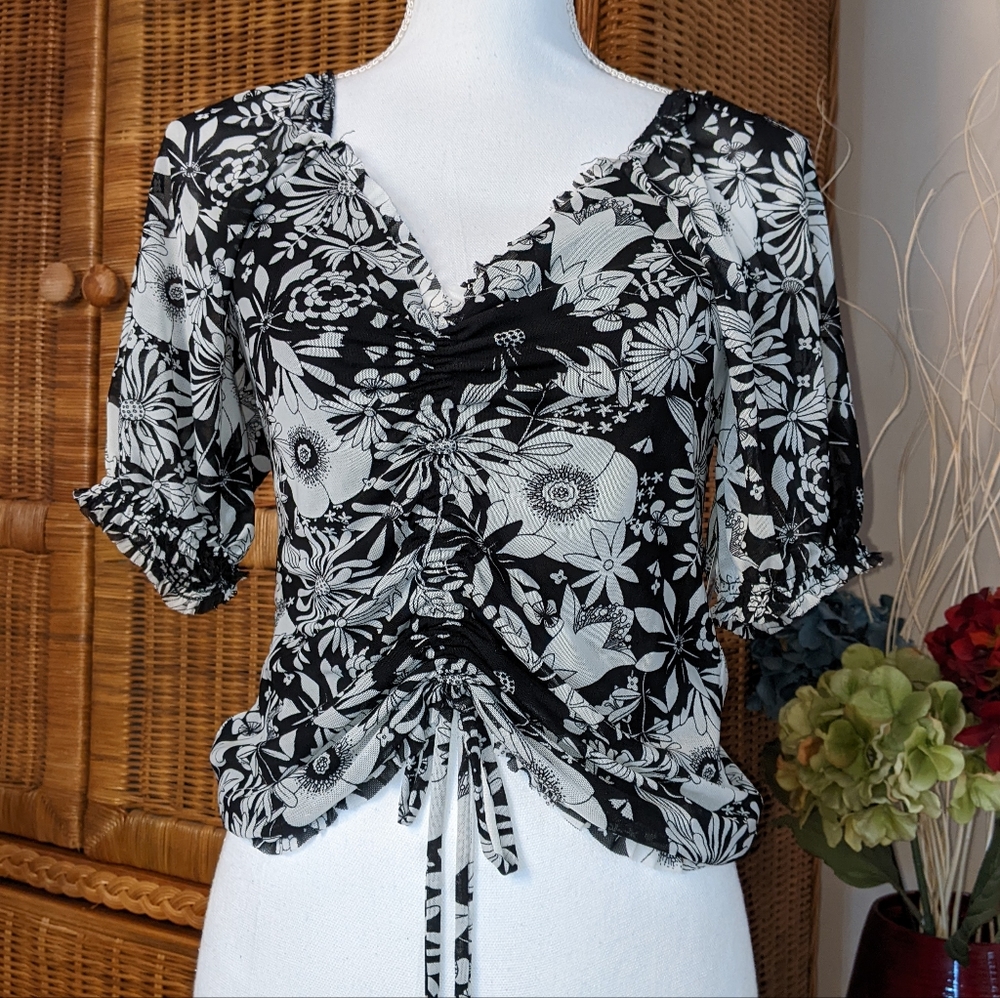 INC Ruched Floral Puff sleeves Top SMALL